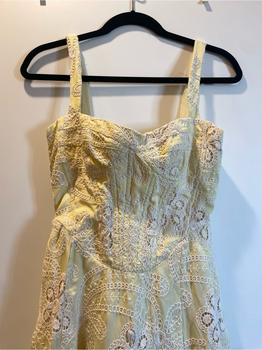 Bardot Soft Yellow Eyelet Midi Dress - Picture 5 of 12
